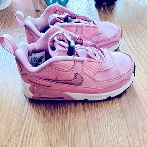 Nike Air Max 90 Toggle "Pink Glaze/Violet Ore/White"